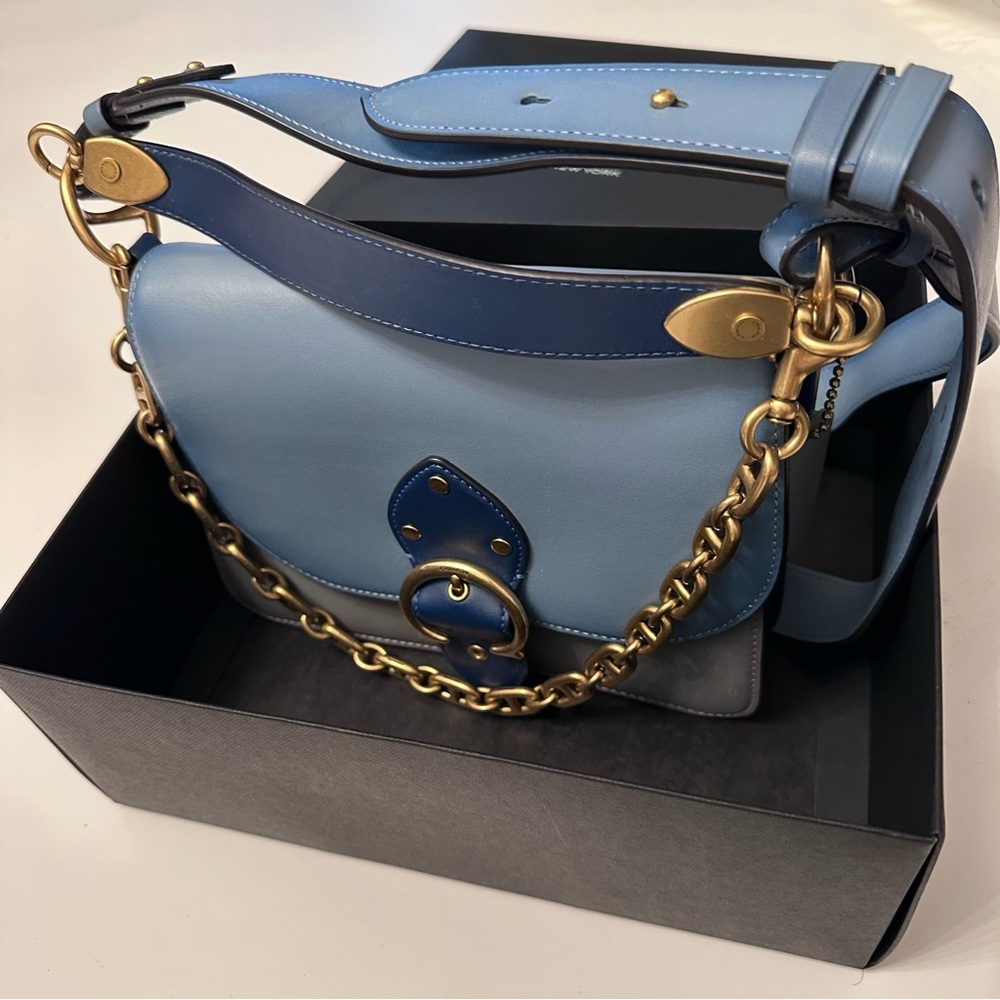 NWT Coach Beat Shoulder Bag Azure Colorblock in gift box with dust bag - Picture 6 of 11